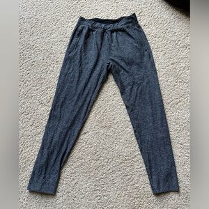 Men’s lulu sweats